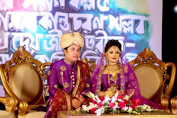 বিয়ের আসরে মনজুর কাদের জিয়া ও কোনাল