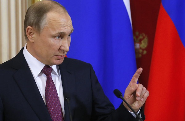 Russian President Vladimir Putin speaks during a news conference after a meeting with his Moldovan counterpart Igor Dodon at the Kremlin in Moscow, Russia, January 17, 2017. REUTERS/Sergei Ilnitsky/Pool