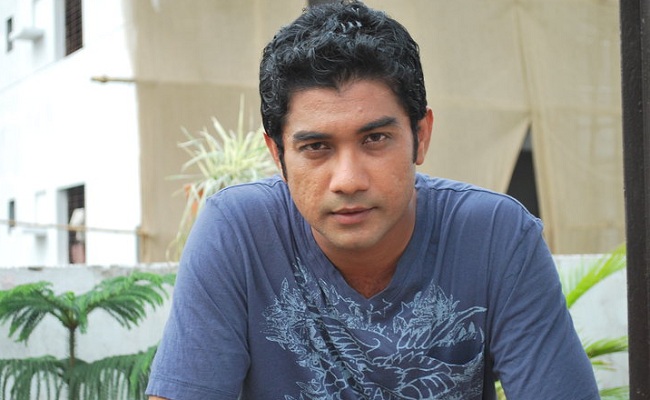 আদনান ফারুক হিল্লোল