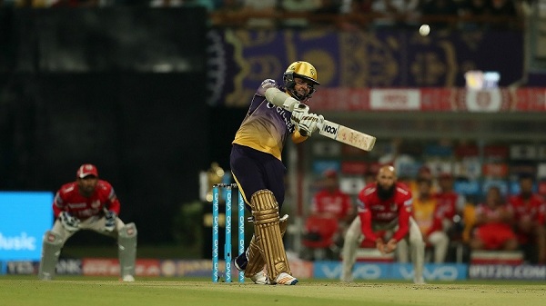 নারিন যেদিন উদ্বোধনী ব্যাটসম্যান