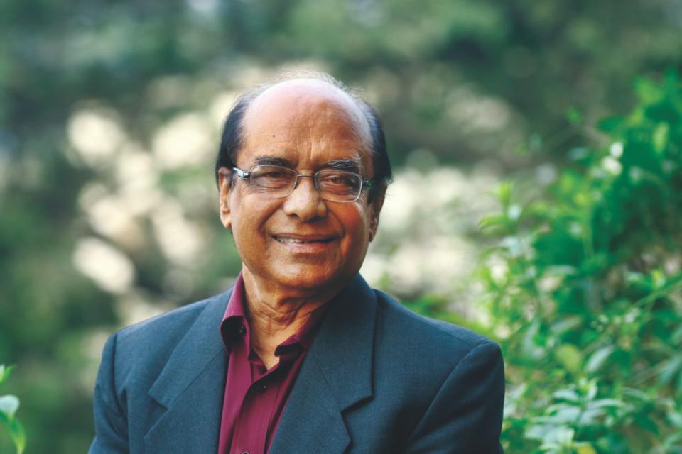 শামসুজ্জামান খান