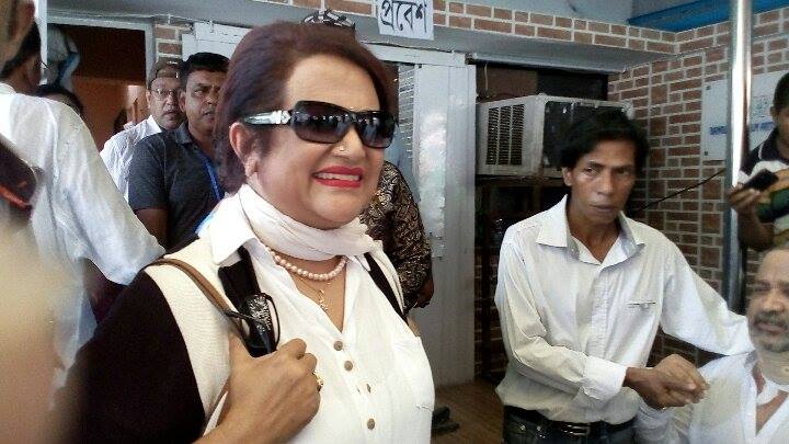 এফডিসিতে ববিতা