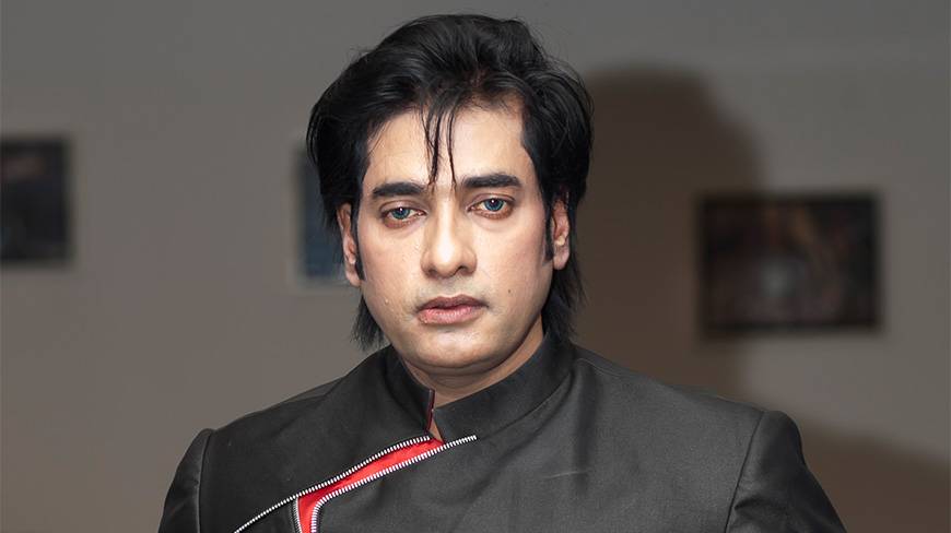 অনন্ত জলিল