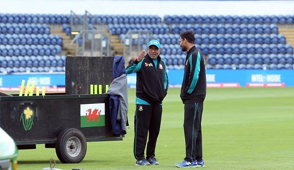 দুজনে মিলে রচনা করেছেন অনেক সোনালী অধ্যায়