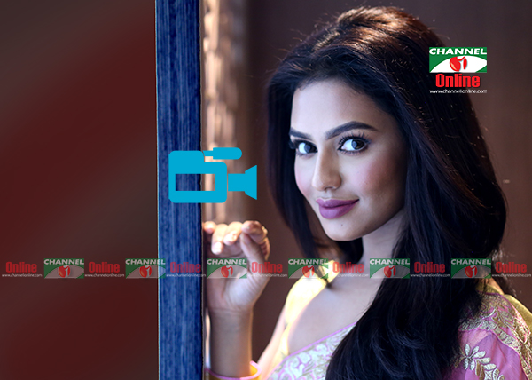 আল্লাহ মেহেরবান নিয়ে নুসরাত ফারিয়া