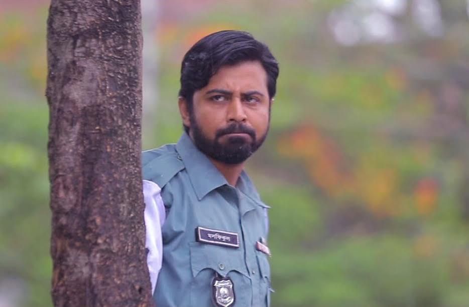 নাটকের একটি দৃশ্যে আফনান নিশো