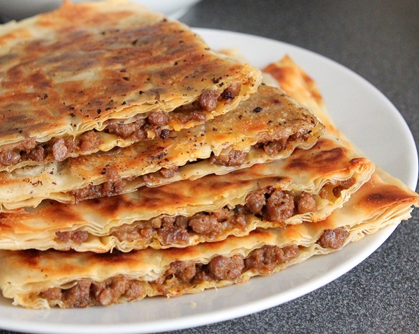 কিমা পরোটা