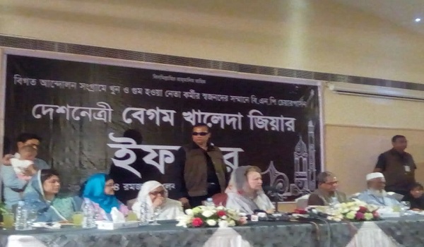খালেদা জিয়ার ইফতার