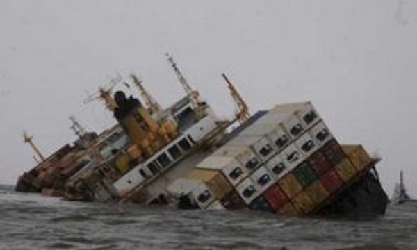 জাহাজ ডুবি