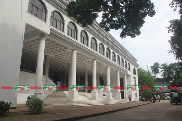 ঢাবি ভিসি