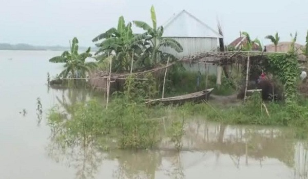 যুমনা নদীর পানি