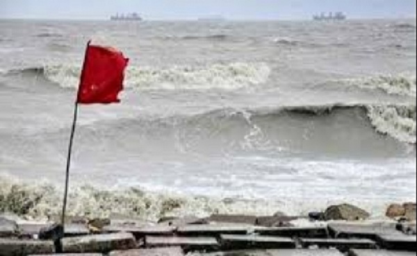 ৩ নম্বর সতর্ক সংকেত