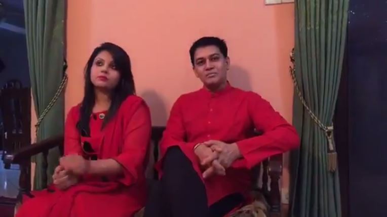 স্ত্রীকে পাশে নিয়ে ফেসবুক লাইভে শাকিল খান