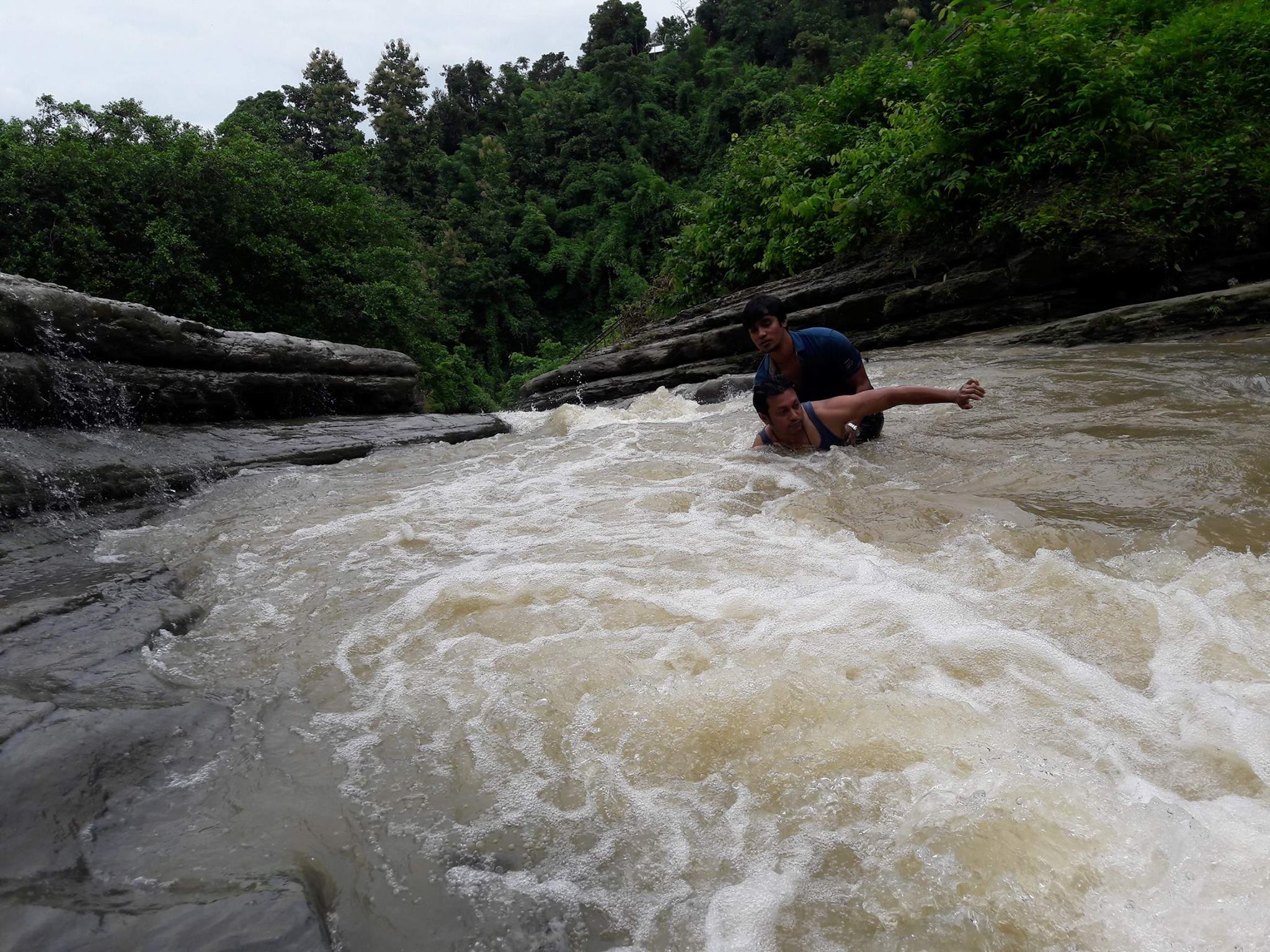 এভাবেই রক্ষা করা হয় ইমনকে
