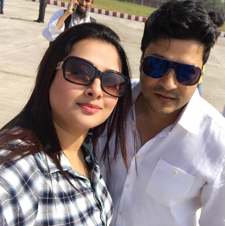 পূর্ণিমা ও ফেরদৌস