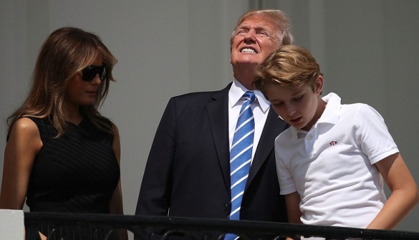 ডোনাল্ড ট্রাম্প-সূর্যগ্রহণ