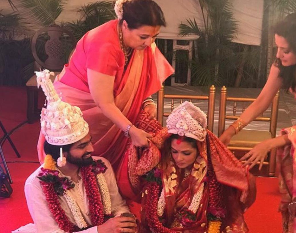 শিবম তিওয়ারি ও রিয়া সেনের বিয়ের অনুষ্ঠান