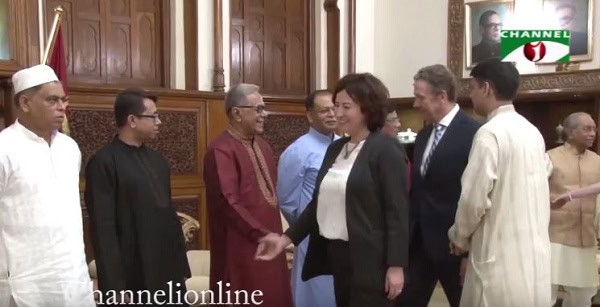 বাংলাদেশের রাষ্ট্রপতি বন্যার্তদের জন্য সহানুভূতি প্রকাশ করছেন।. Channel i News - চ্যানেল আই নিউজ