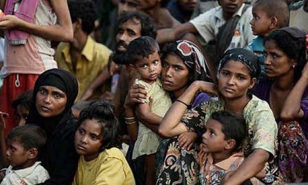 রোহিঙ্গা শরণার্থীরা ক্যাম্পে অপেক্ষমাণ, উদ্বিগ্ন ও অসহায়. Channel i News - চ্যানেল আই নিউজ