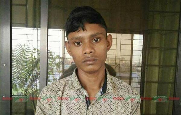 নির্বিকার যুবক ছেলে, বাংলাদেশি, চ্যানেল আই অনলাইন সংবাদ ছবি. Channel i News - চ্যানেল আই নিউজ