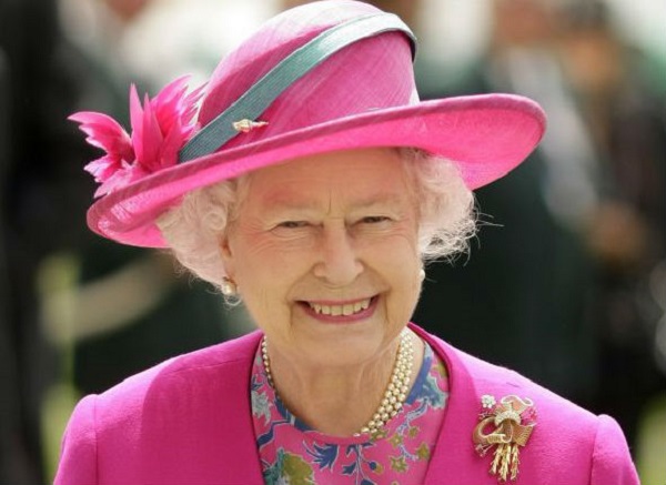ব্রিটিশ রাণী দ্বিতীয় এলিজাবেথ