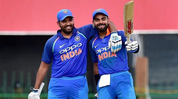 ভারতীয় ক্রিকেটার কোহলি ও রোহিত মাঠে হাসিমুখে একসঙ্গে. Channel i News - চ্যানেল আই নিউজ