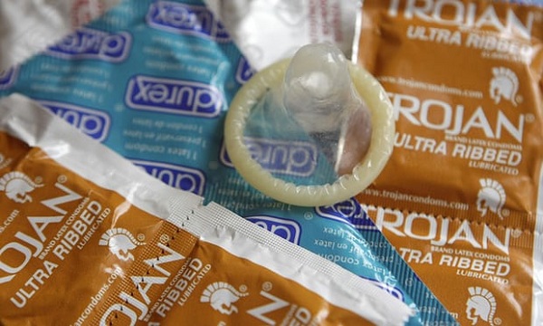কনডম