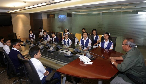 ফিরে চল মাটির টানে জুনিয়র-শাইখ সিরাজ