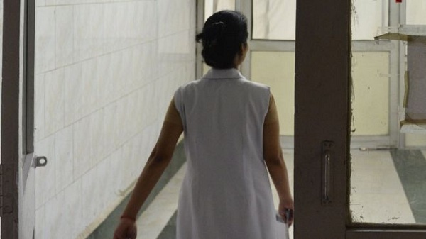 ভারত-নবজাতক-মৃত শিশু-জীবিত উদ্ধার