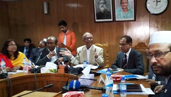 এসএসসি ও সমমান পরীক্ষা-প্রশ্ন ফাঁস