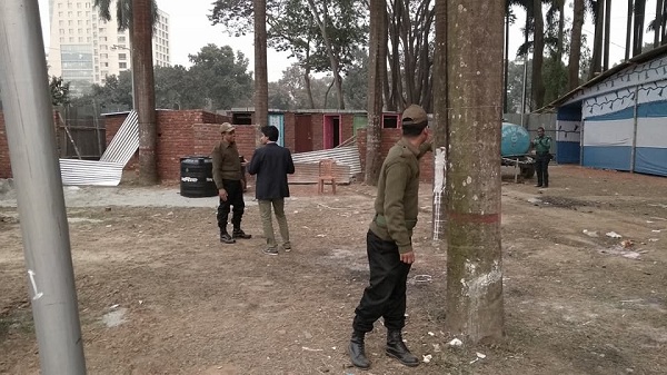 প্রস্তুত হয়নি টয়লেট।