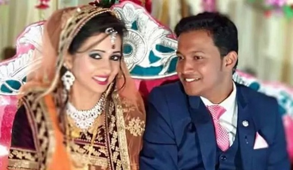 বর-কনে-উপহার-বিস্ফোরণ