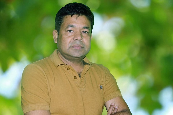 মনির খান