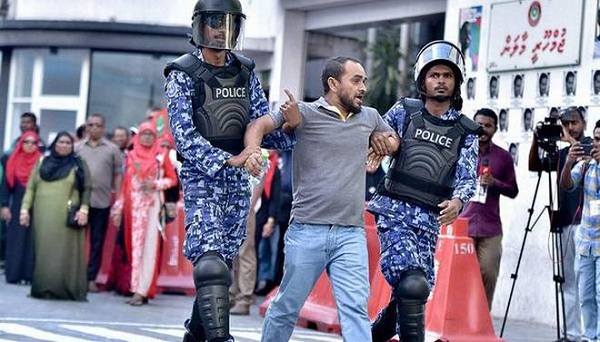 জরুরি অবস্থা-মালদ্বীপ-গণগ্রেপ্তার
