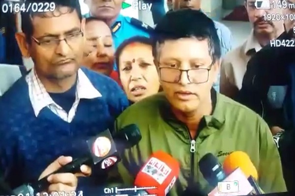 নেপালি-নেপাল-উন্নত চিকিৎসা