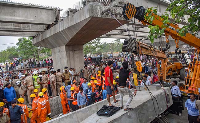 ভারত-ফ্লাইওভার ধস