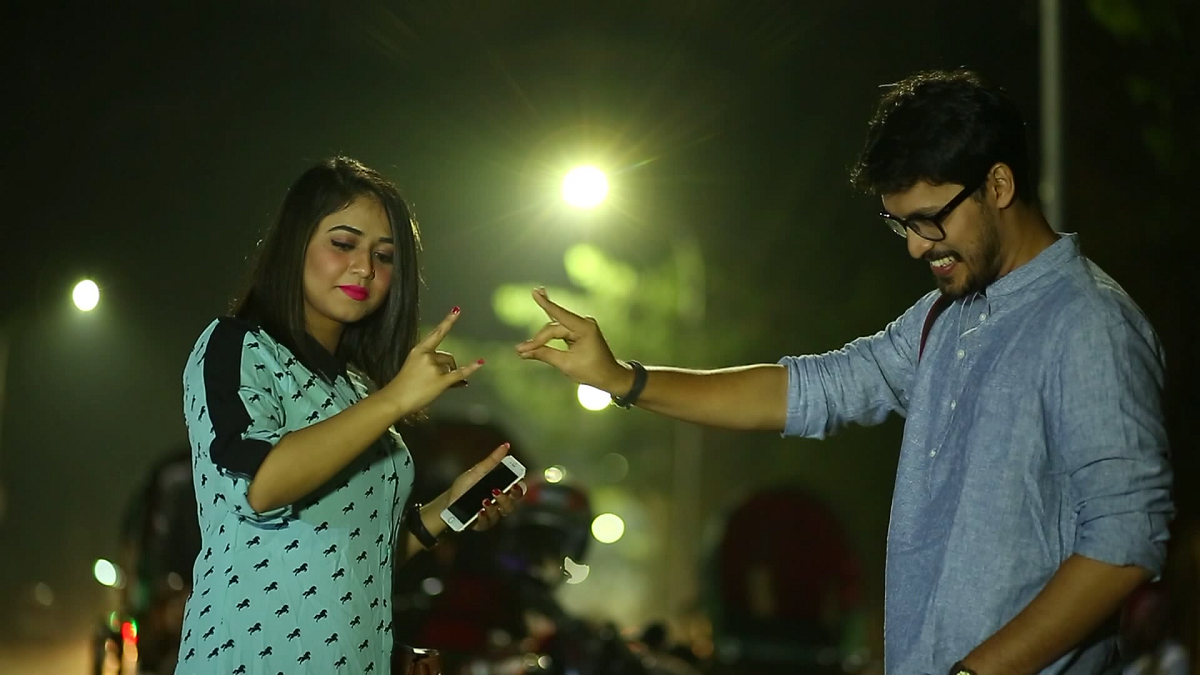 মিউজিক ভিডিওতে ফারিয়া শাহরিন ও ইরফান সাজ্জাদ