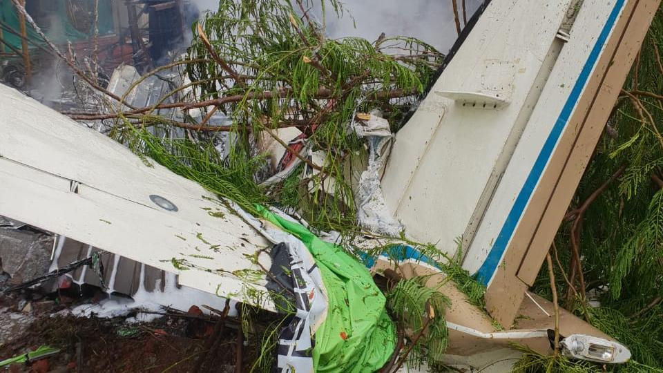 ভারত-উড়োজাহাজ বিধ্বস্ত-প্লেন দুর্ঘটনা