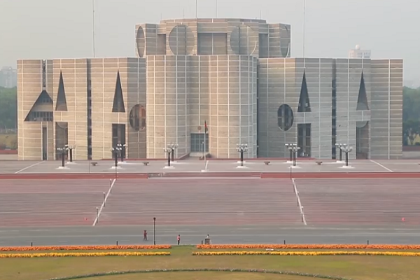 সংসদ অধিবেশন