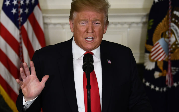 ডোনাল্ড ট্রাম্প-অচলাবস্থা-ছাড়