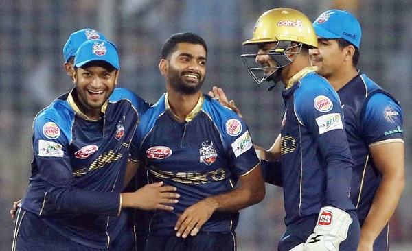 সকলের মধ্যমণি আলিস