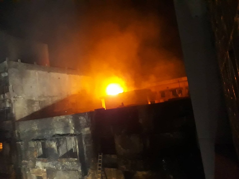 চকবাজার-আগুন-চকবাজারে আগুন