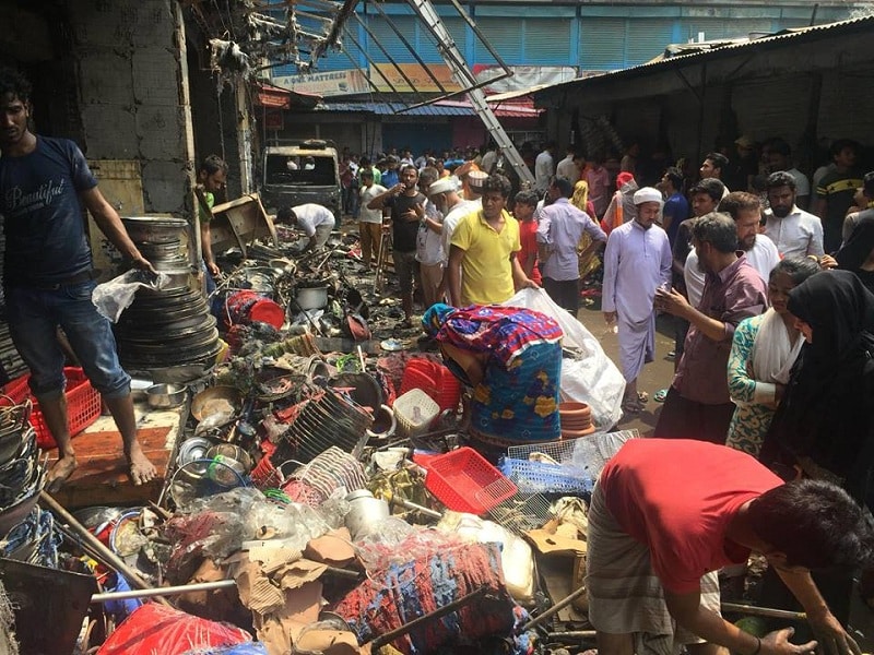 গুলশান-আগুন-পুড়ে ছাই