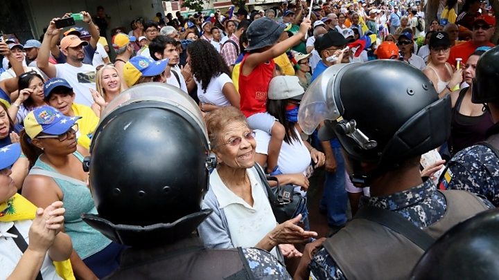 ভেনেজুয়েলা-বিক্ষোভ