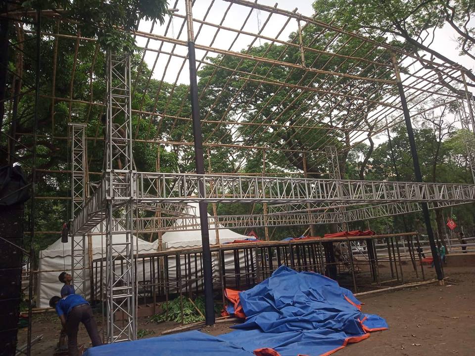 ঢাবি-কনসার্টে আগুন-বৈশাখী কনসার্ট