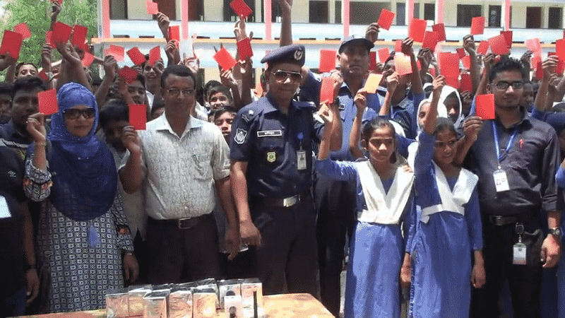 টাঙ্গাইল-লাল কার্ড