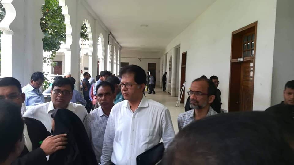 হাইকোর্টের তলবে হাজির নিরাপদ খাদ্য কর্তৃপক্ষের চেয়ারম্যান