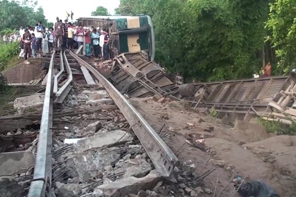 মৌলভীবাজার-সিলেট-রেল যোগাযোগ স্বাভাবিক