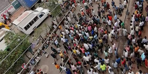 রিকশা চালক-অবরোধ-বিক্ষোভ