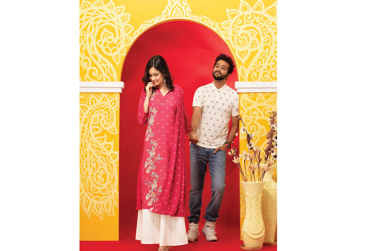 এ প্রজন্মের গায়ক ও সংগীত পরিচালক হিসেবে পরিচিতি পেয়েছেন প্রীতম হাসান। পূজা উপলক্ষে তার সঙ্গে জুটি বাঁধলেন 'মিস ওয়ার্ল্ড বাংলাদেশ' ঐশী।